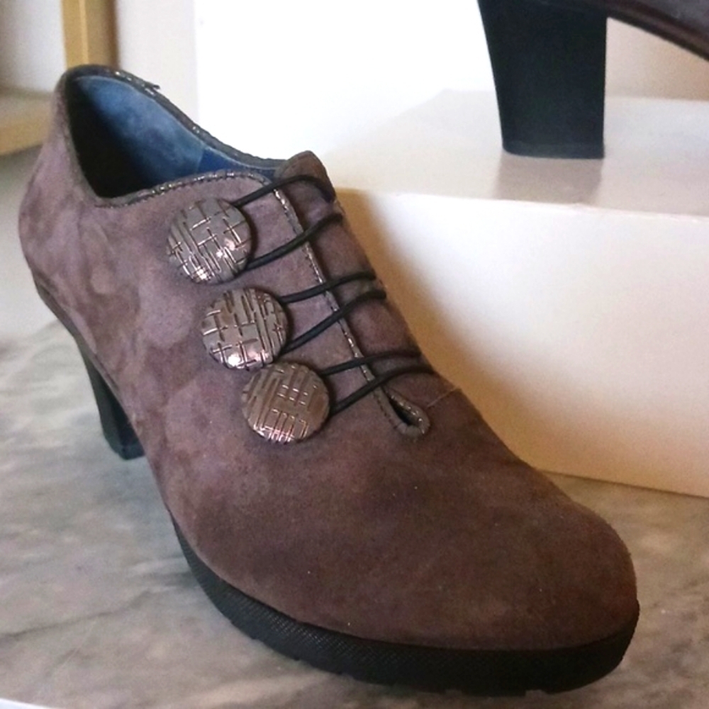 Perloto Sacchetto Suede Leather Brown Heeled Oxford Shoes, Size 8.5 / 9 - Picture 2 of 11